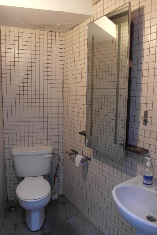 Number Eight Guesthouse Kuala Lumpur Ruang foto
